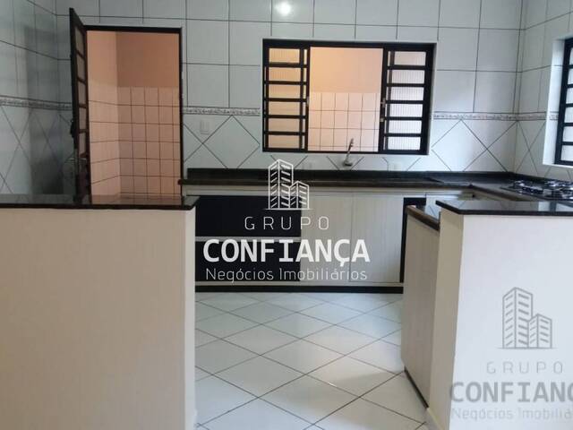 Casa para Venda em São José dos Campos - 3