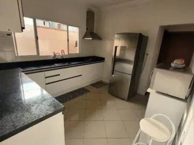 Casa para Venda em São José dos Campos - 5