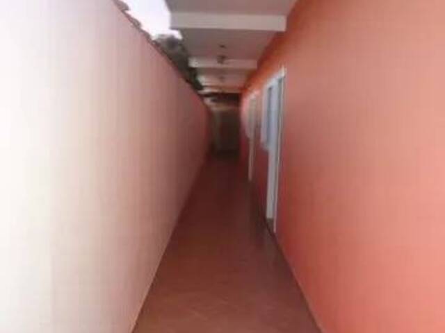 Casa para Venda em São José dos Campos - 4