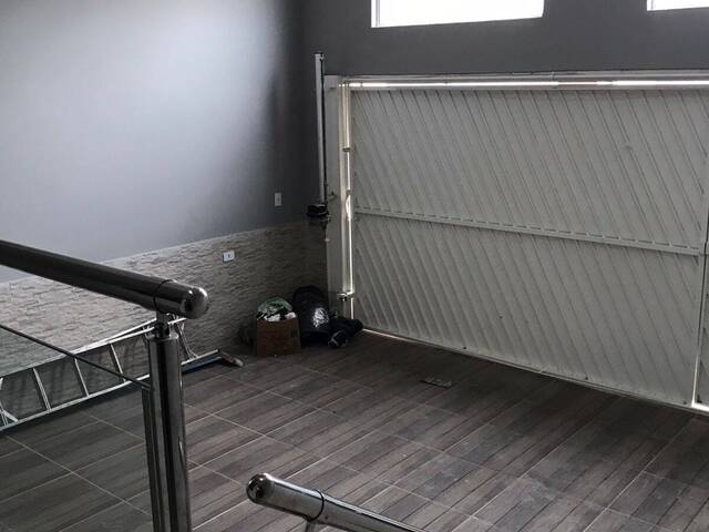 Casa para Venda em São José dos Campos - 4