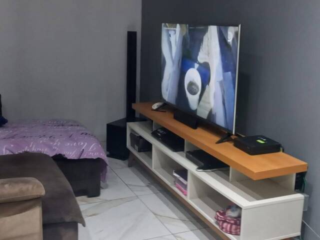 Casa para Venda em São José dos Campos - 3