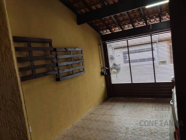 Casa para Venda em São José dos Campos - 2