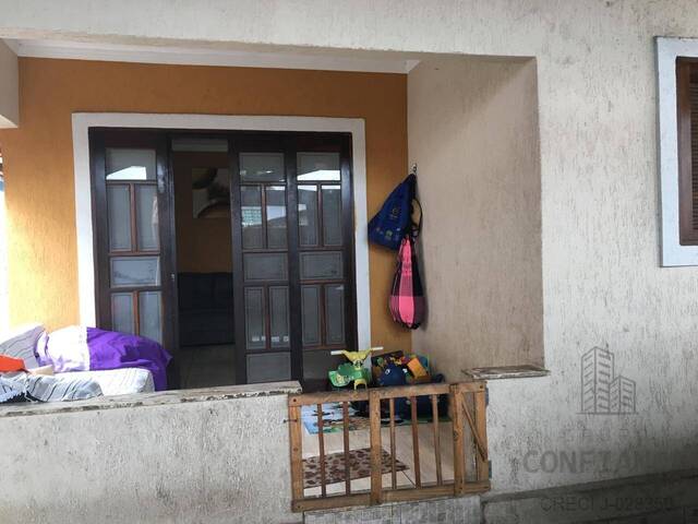 Casa para Venda em São José dos Campos - 3