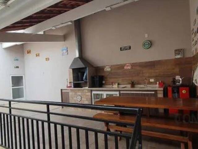 Casa para Venda em São José dos Campos - 4