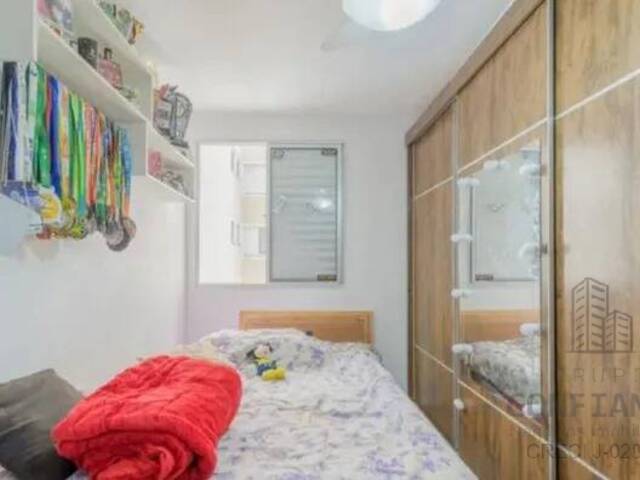 Apartamento para Venda em São José dos Campos - 2