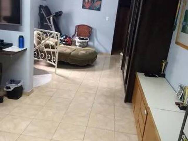 Casa para Venda em São José dos Campos - 5