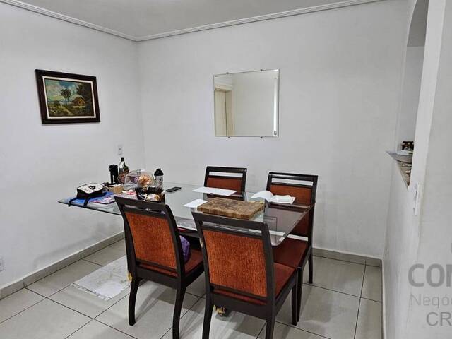 Casa para Venda em São José dos Campos - 5
