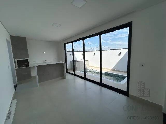 Casa para Venda em São José dos Campos - 5