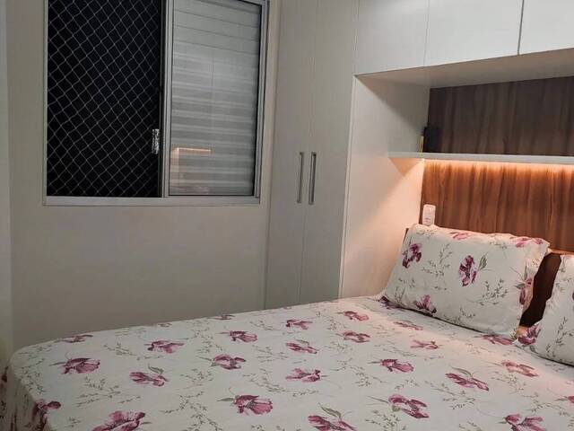 Apartamento para Venda em São José dos Campos - 2