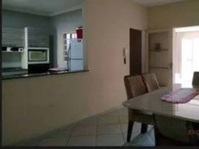 Casa para Venda em São José dos Campos - 4