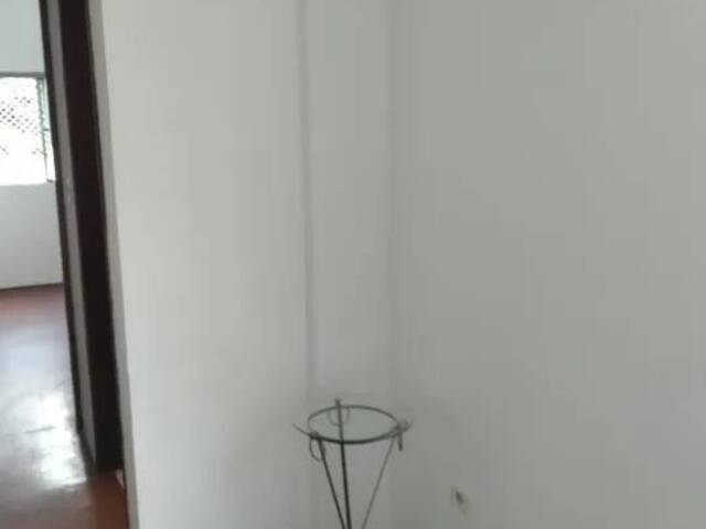 Apartamento para Venda em São José dos Campos - 3