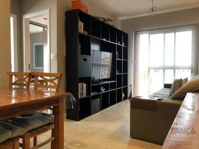 Apartamento para Venda em São José dos Campos - 2