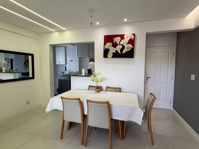 Apartamento para Venda em São José dos Campos - 2