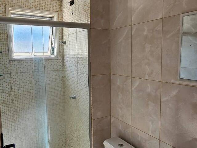 Casa para Venda em São José dos Campos - 3