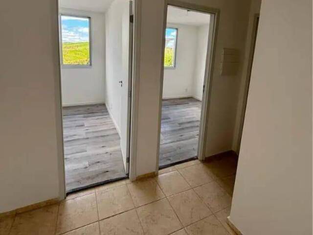 Apartamento para Venda em Jacareí - 4