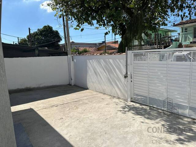 Casa para Venda em São José dos Campos - 3