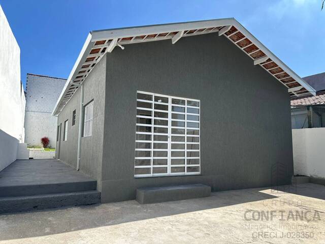 Casa para Venda em São José dos Campos - 2
