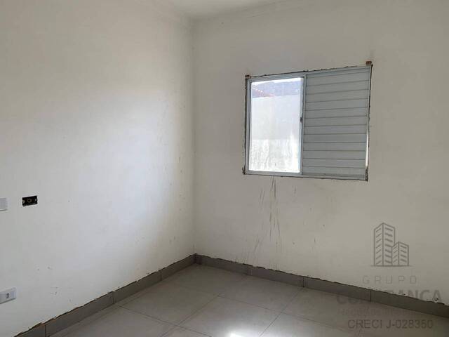 Casa para Venda em São José dos Campos - 5