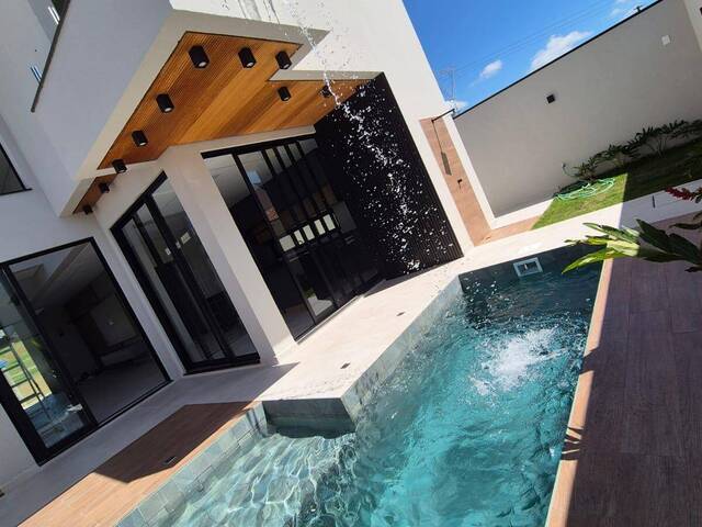 #CA1410 - Casa para Venda em São José dos Campos - SP - 1