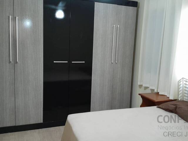 Apartamento para Venda em São José dos Campos - 3