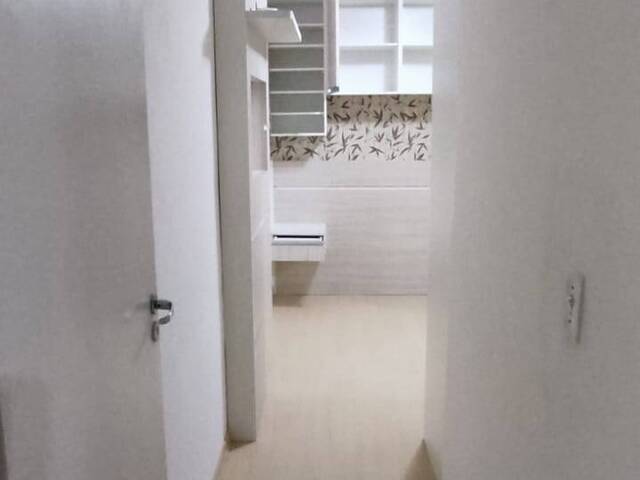 Apartamento para Venda em São José dos Campos - 4