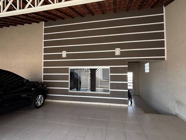 Casa para Venda em São José dos Campos - 4