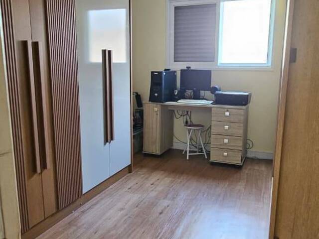 Apartamento para Venda em São José dos Campos - 4