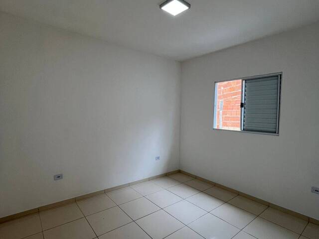 Casa para Venda em São José dos Campos - 5