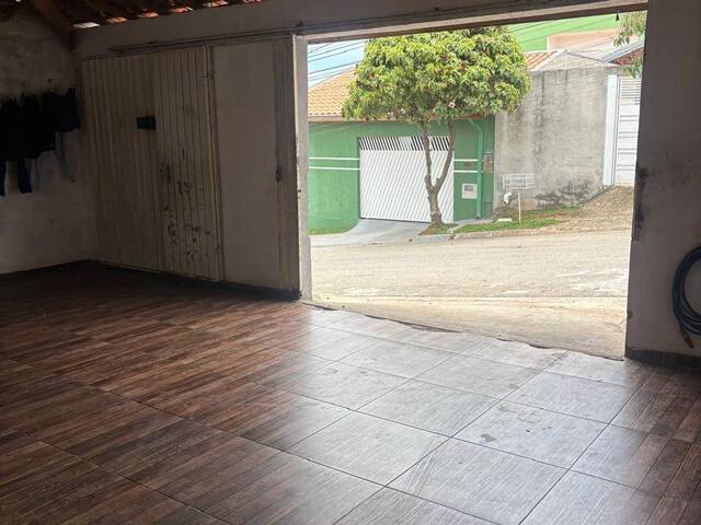 Casa para Venda em São José dos Campos - 2