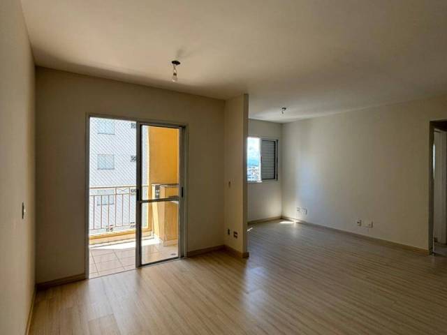 Apartamento para Venda em São José dos Campos - 2