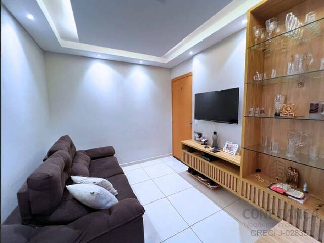 Apartamento para Venda em São José dos Campos - 2