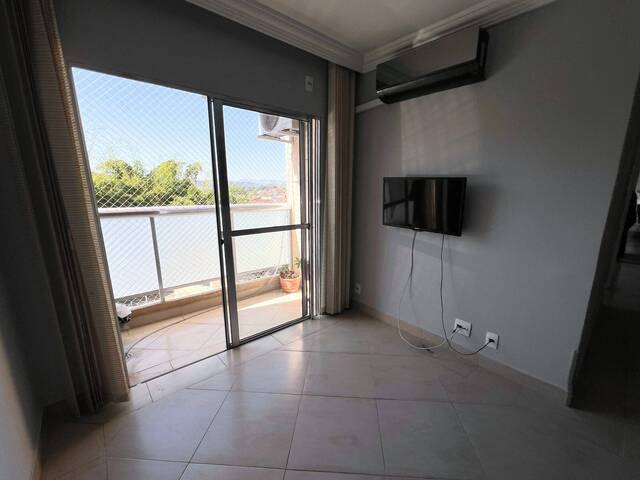 Apartamento para Venda em São José dos Campos - 2