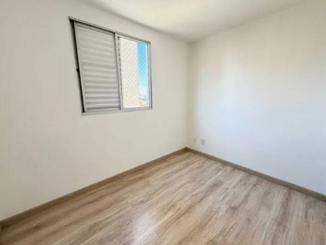 Apartamento para Venda em São José dos Campos - 4