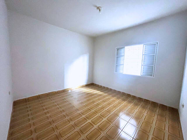 Casa para Venda em São José dos Campos - 5